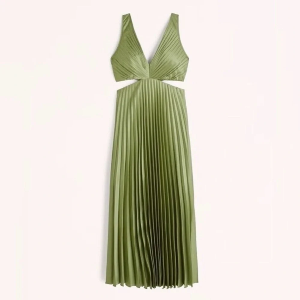 Abercrombie Satin Pleated Maxi Dress